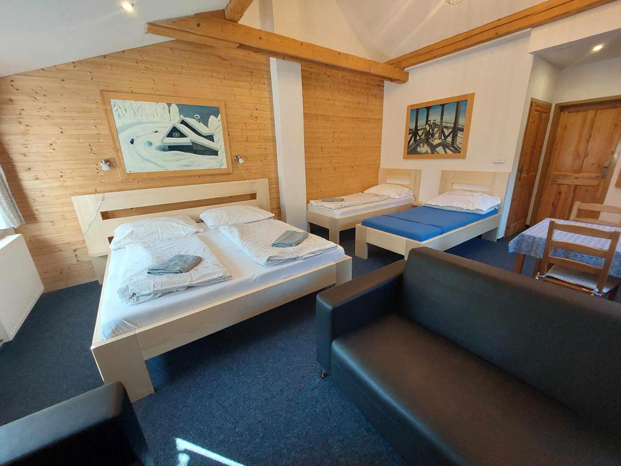 Hotel U Veselé lišky à Hutisko Extérieur photo